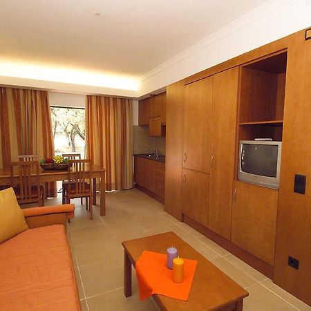 Apartamentos Alvaflor Quarteira Exterior foto